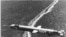 Рання версія ракети «Томагавк», яку випробовували над Нью-Мексико в 1976 році.<br><br>«Томагавк» був розроблений у 1970-х роках на тлі напруженості у відносинах з Радянським Союзом під час Холодної війни. Крилата ракета призначена для польотів на великі відстані на досить низькій висоті, щоб уникнути більшості радарів, зберігаючи при цьому швидкість пасажирського літака