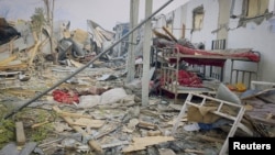 "Талибан" 16 наурыз кешке Пәкістан күштері Кабулға жасаған әуе шабуылынан аурухана қирап, кемінде 400 адам мерт болып, 250 адам жараланды деп хабарлады.