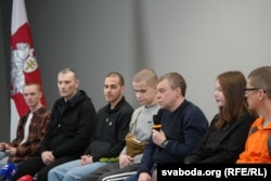 Прэсавая канферэнцыя вызваленых і вывезеных зь Беларусі палітвязьняў. 22 сьнежня 2025