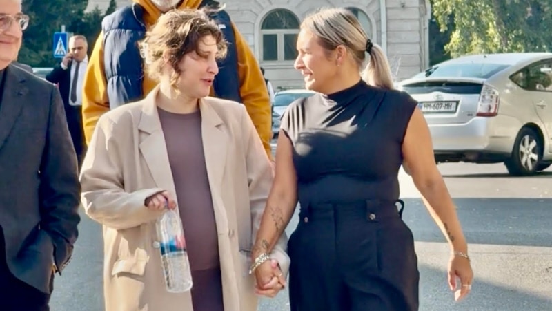 ნარკოდანაშაულში ბრალდებული ბელა მეი დარბაზიდან გათავისუფლდა - საპროცესო შეთანხმებით