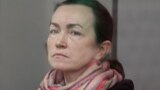 RFE/RL journalist Alsu Kurmasheva attends a court hearing in Kazan on December 1.