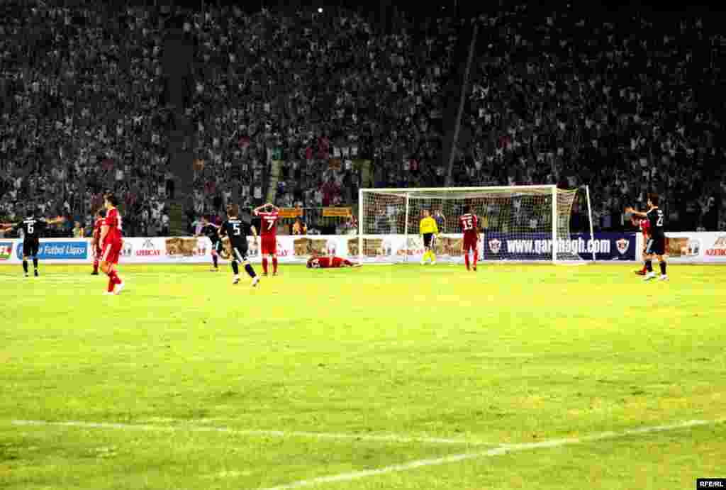 Qarabağ - Visla #18