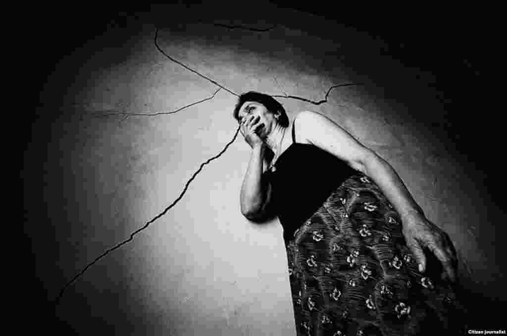 194 კახა კახიანი: ”ნაპრალი”