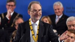 Un interviu al istoricului Timothy Garton Ash la Radio Europa Liberă