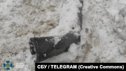 СБУ продемонструвала уламки «Орешника», яким РФ атакувала Львівщину, 9 січня 2026 року