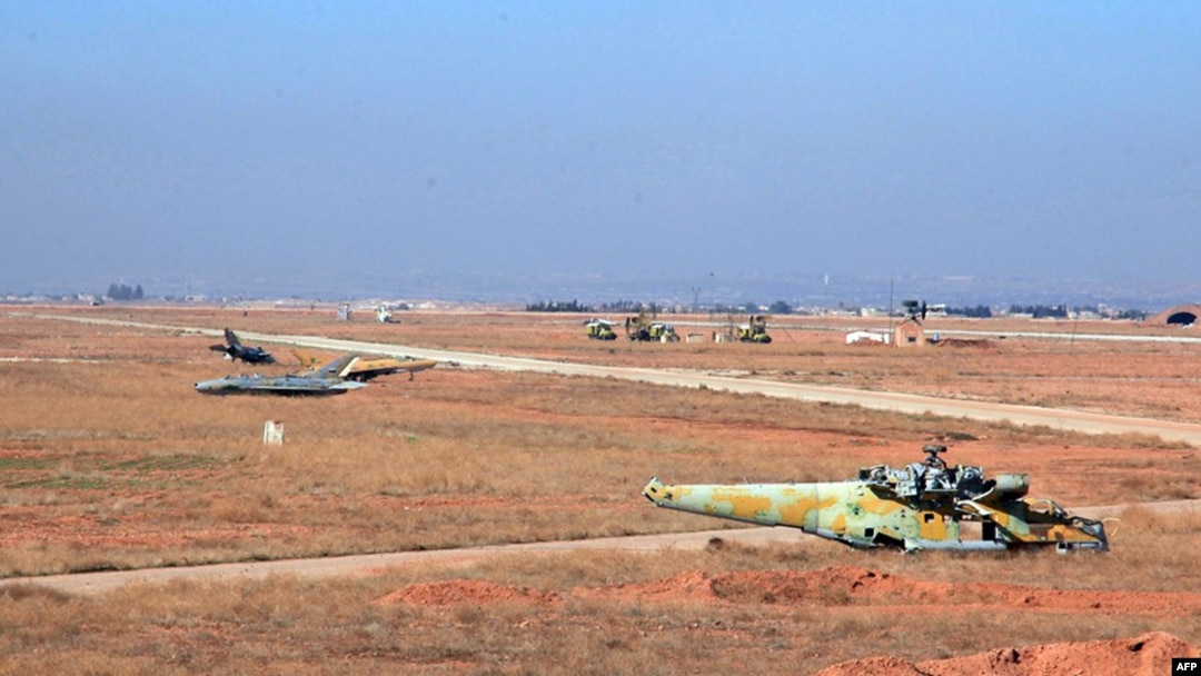 База сирийских ВВС в районе Алеппо