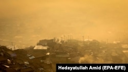 آرشیف، آلوده‌گی هوا در گوشه‌ی از شهر کابل