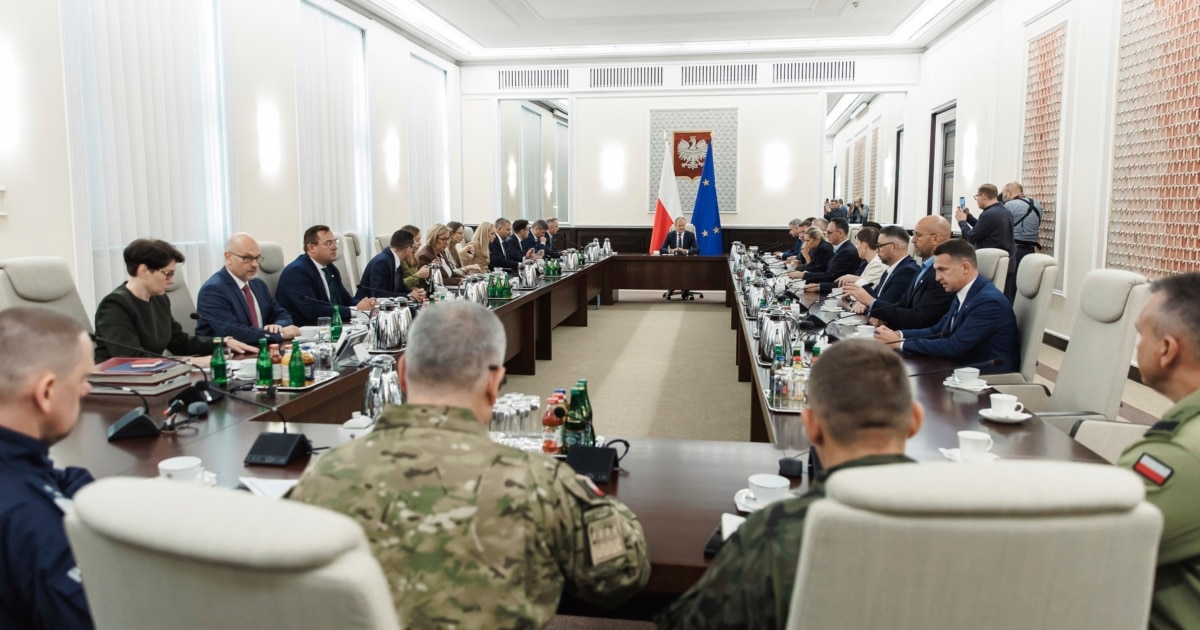 ტუსკი: პოლონეთის საჰაერო სივრცეში 19 შეჭრა დაფიქსირდა, ვარშავა ნატოს ხელშეკრულების მე-4 მუხლის ამოქმედებას ითხოვს