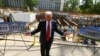 Президент США Дональд Трамп рассказывает о задуманной им реконструкции Белого Дома. Вашингтон, 19 мая 2026 года