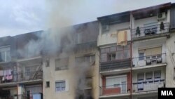 Фотографија од пожарот во Гостивар во кој загина 7-годишно дете