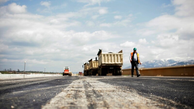 Ndërtimi i “Autostradës së Paqes”, këtë vit 
