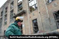 Зруйнована внаслідок російських атак Дарницька ТЕЦ у Києві, лютий 2026 року