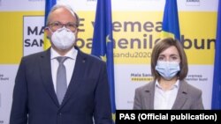 Președinta aleasă Maia Sandu și ambasadorul Daniel Ioniță