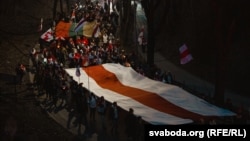 Шэсьце ў Вільні ўвечары 25 сакавіка