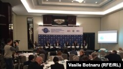 Imagine de la lucrările Forumului deschis la Chișinău