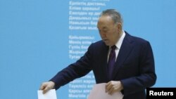 Президент Назарбаев Астанада добуш берди, 20-март, 2016-жыл