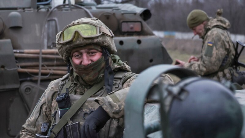 Ukrajinske tenkovske  posade stigle u Veliku Britaniju na obuku