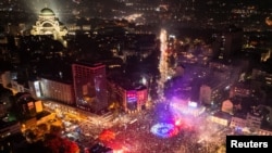 «Ուսանողական ցուցակ» կուսակցության աջակիցները հավաքվել են Բելգրադի գլխավոր հրապարակում, 25-ը հոկտեմբերի, 2026 թ.
