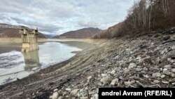 Romania: Prahova water crisis Paltinu dam
