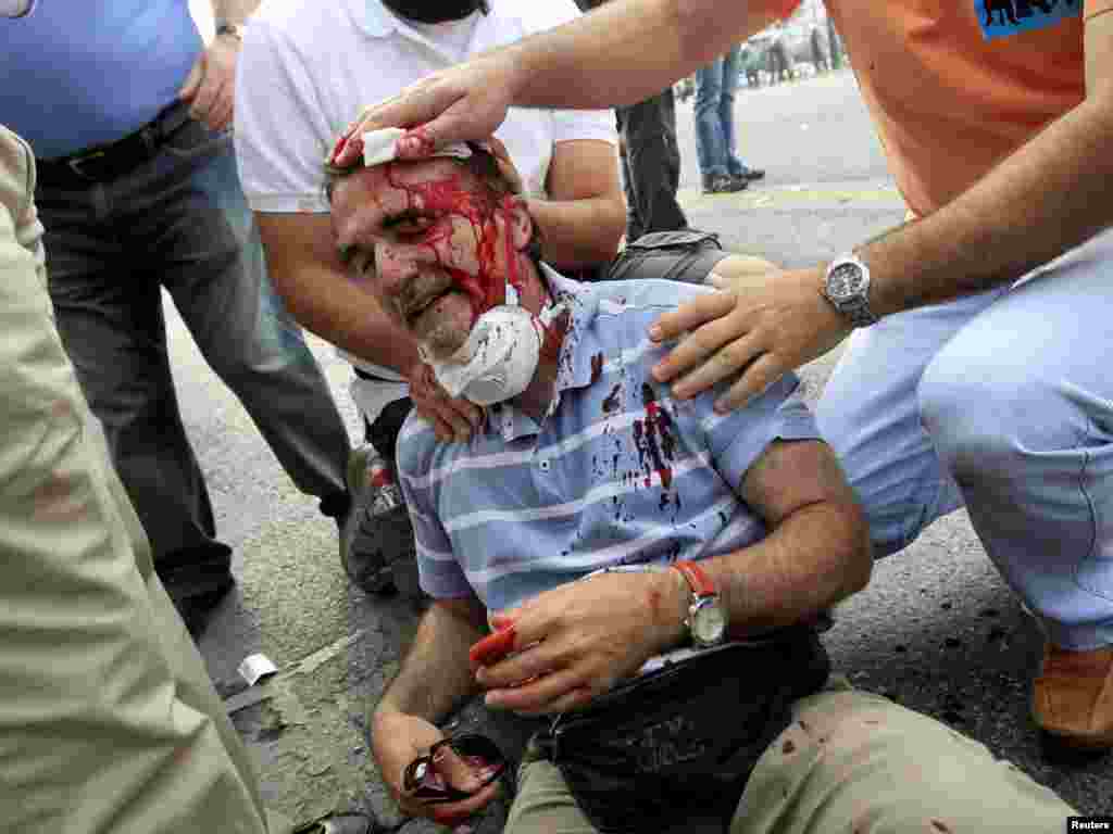 Atena, 29.06.2011. Foto: Reuters / John Kolesidis 