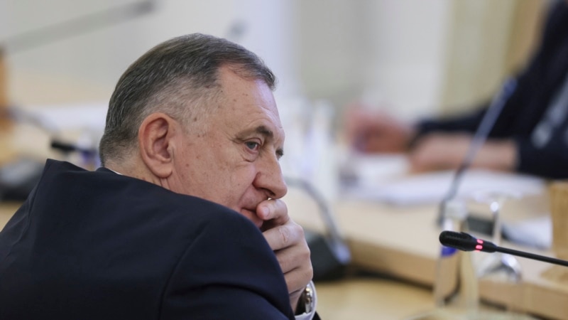 Zbog nedostatka dokaza obustavljena istraga protiv Dodika za 