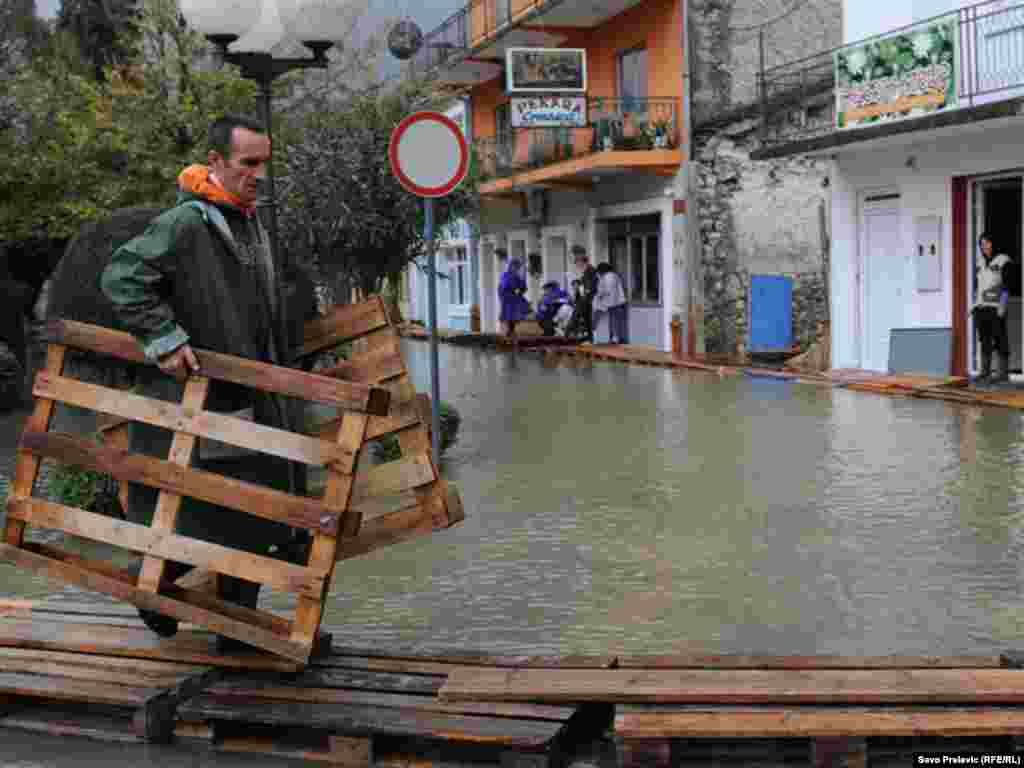 Crna Gora - Virpazar, 02.12.2010. Foto: Savo Prelević