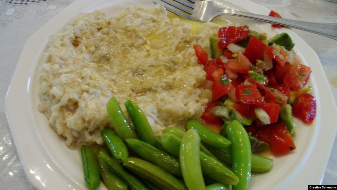 Many in Armenia have been incensed that "keshkek" has been added to a UNESCO heritage list on behalf of Turkey. They claim that the wheat or barley stew is actually an Armenian dish known as "harissa."