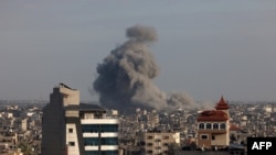 Atacurile israeliene se concentrează în prezent asupra orașului Khan Younis din sudul Fâșiei Gaza.