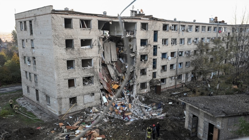 Russian Strikes Kill Civilians Across Ukraine As Fighting Intensifies In Pokrovsk