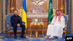 Ukrainian President Volodymyr Zelenskyy and Saudi Arabia's Crown Prince Mohammed bin Salman in Jeddah on April 24, 2026.