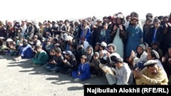 Afghan government officials met with refugees from Waziristan in the Gulan camp on December 4.