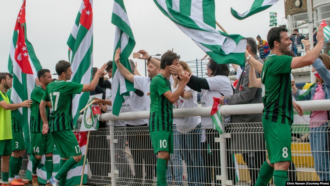 Сборная Абхазии по футболу на чемпионе мира по версии ConIFA в Лондоне, 1 июня 2018 г.