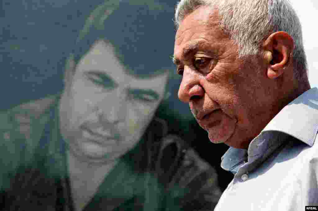 Elmar Hüseynov yaddaşlarda #14