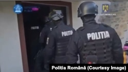 Polițiștii au descins miercuri, pe 5 noiembrie, la mai multe adrese din București și șapte județe pentru suspiciuni legate de diplome 