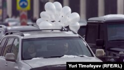 Автопробег "Белые улицы" в Москве