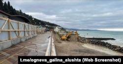 Восстановление набережной в Алуште после шторма, декабрь 2024 года