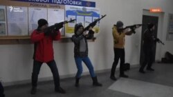 В Одеському університеті резервісти вчаться захищати від атаки Росії місто (відео)
