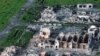 Изглед от дрон показва останките от разрушения от руснаците град Мариинка