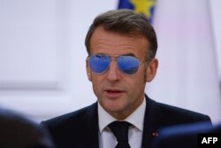 Президент Франції Емманюель Макрон виступає під час зустрічі щодо інституційного майбутнього Нової Каледонії в Єлисейському палаці в Парижі 16 січня 2026 року