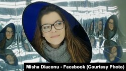 Misha Diaconu este pasionată de artă încă de mică.