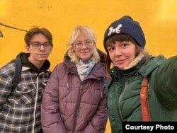 Ксения с музыкантами группы "Стоп-тайм"