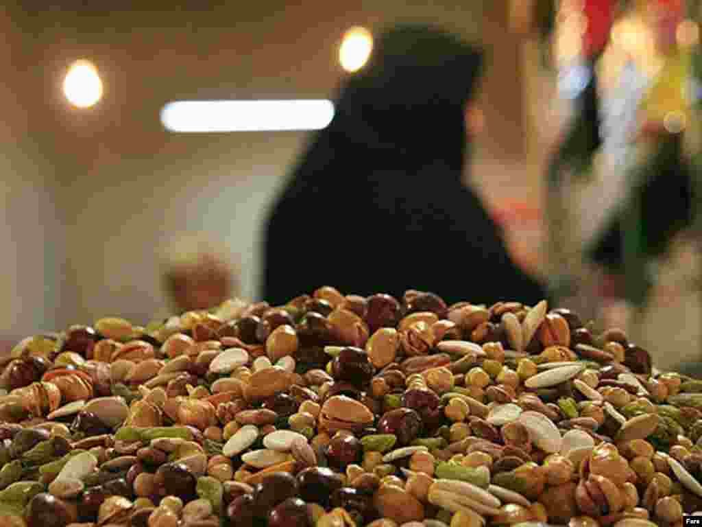 آجیل نوروز، بازار تهران. عکس از فارس