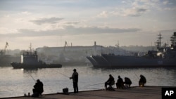 Atacul a avut loc la Sevastopol, unde își are baza Flota rusească de la Marea Neagră. 