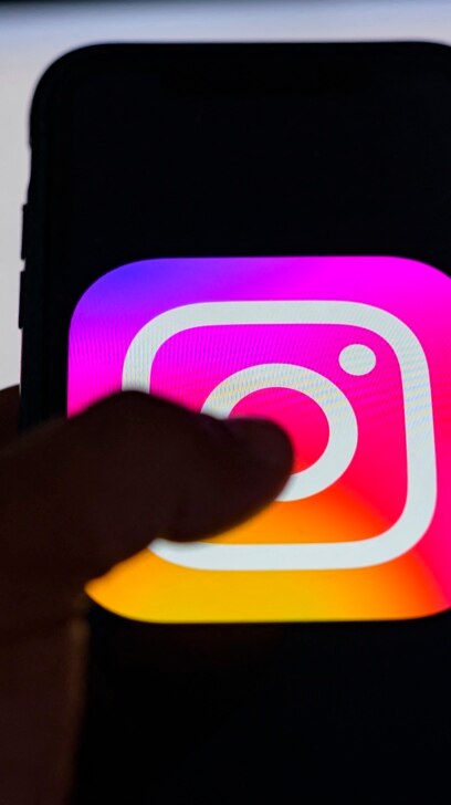 De ce restricționează Instagram conținutul politic?