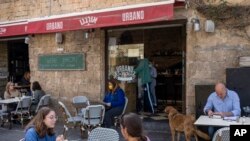  S-au redeschis restaurantele, economia revine treptat la normal, Tel Aviv, Israel, 7 martie 2021