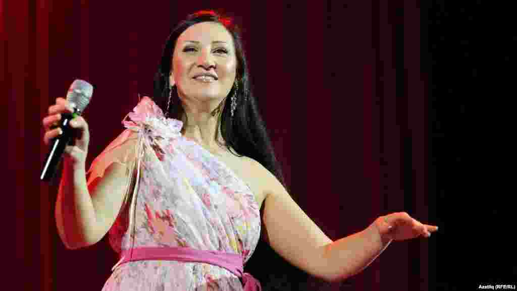 Алинә Шәрипҗанова