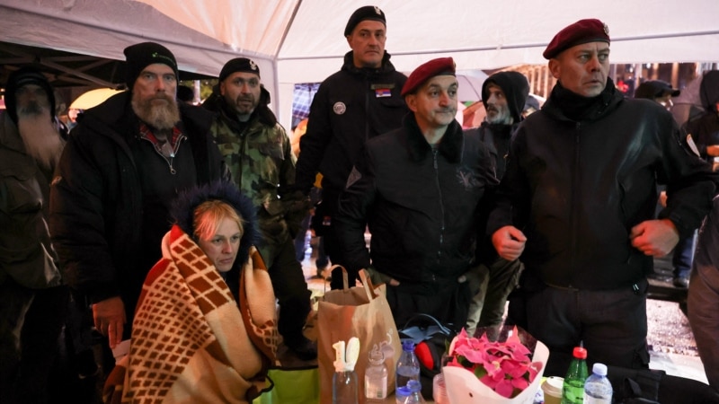 Svoje ratne veterane imaju i pristalice i protivnici vlasti u Srbiji