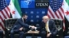 Зустріч президентів США та Сирії Дональда Трампа (праворуч) і Ахмада аш-Шараа на саміті НАТО в Анкарі, липень 2026 року
