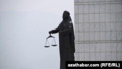 Adalat ministrligi, Aşgabat 