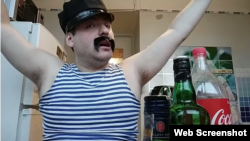 Ex-porn actor German Vasilyenko now makes a living by streaming parties with friends at his St. Petersburg apartment and recording their drunken antics. 